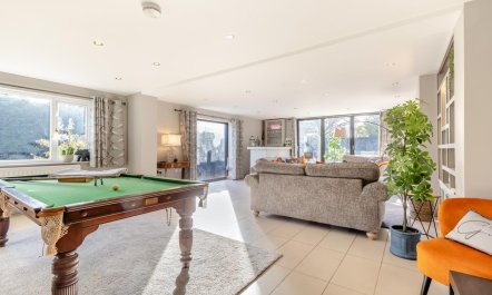 5 Bed in Filby 7