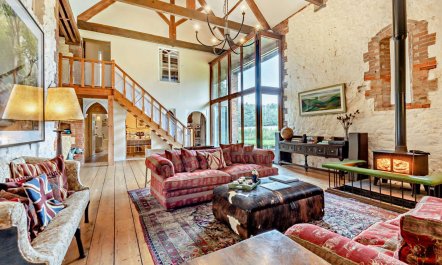 7 Bed in Ringstead 1