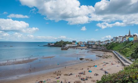 2 Bed in Tenby