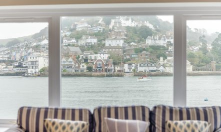 3 Bed in Dartmouth 2