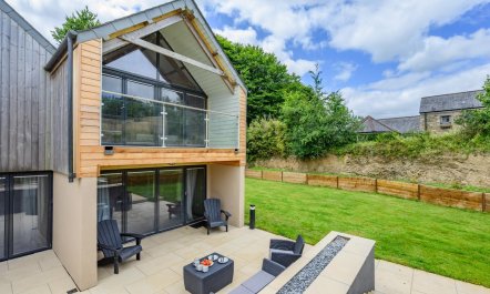 5 Bed in Horningtops 1