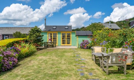 1 Bed in Millbrook 4