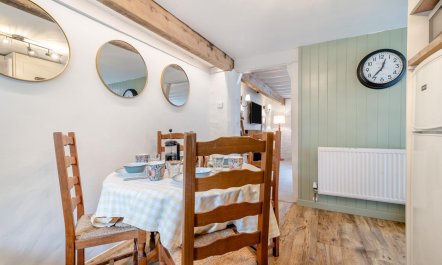 1 Bed in Allerford 8