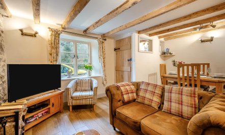 2 Bed in Ponsworthy 4