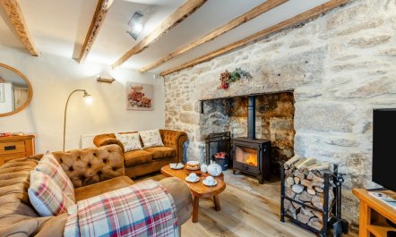 2 Bed in Ponsworthy 1