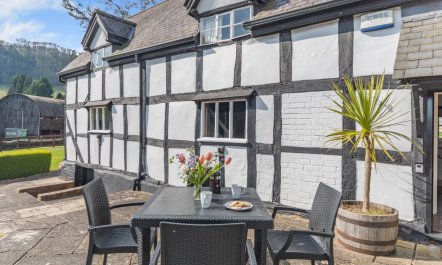 2 Bed in Shelsley Walsh 2