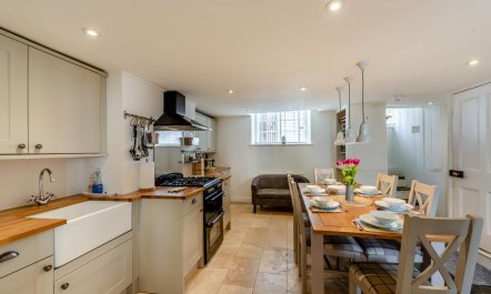 3 Bed in Appledore 2