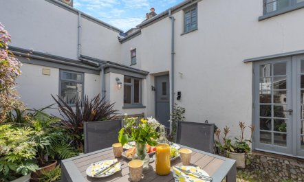 3 Bed in Appledore 3