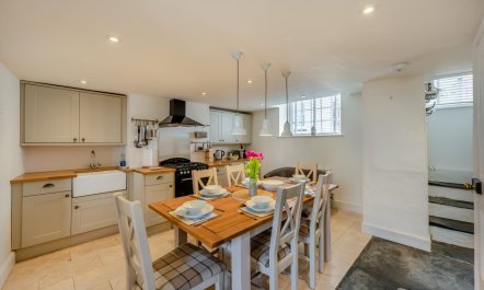 3 Bed in Appledore 4