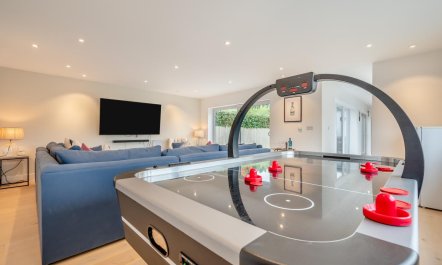 4 Bed in St. Merryn 6