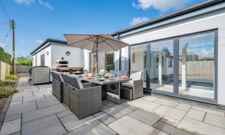 4 Bed in St. Merryn 1