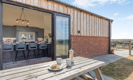 2 Bed in Stanton 6