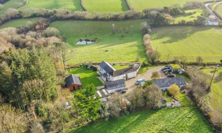 2 Bed in Stibb 0