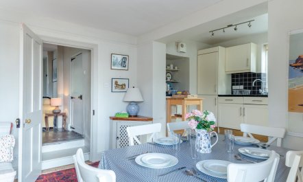 3 Bed in Thurlestone 5