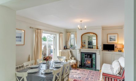 3 Bed in Thurlestone 8