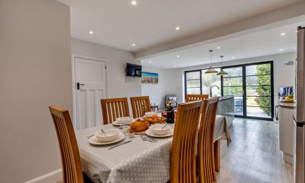 3 Bed in Overstrand 4