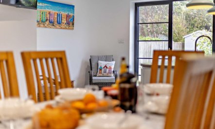 3 Bed in Overstrand 7