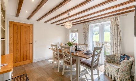 3 Bed in West Burton 4