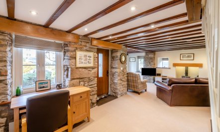 3 Bed in West Burton 3