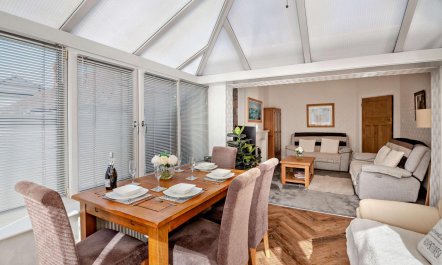 2 Bed in Rhos On Sea 2