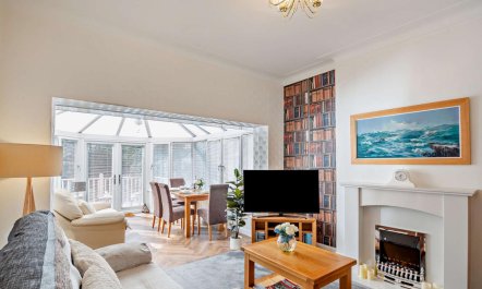 2 Bed in Rhos On Sea 1