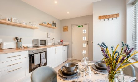 1 Bed in Coldingham 2