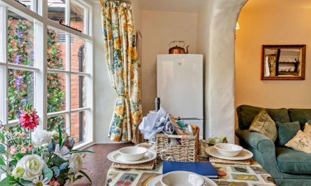 1 Bed in Duloe 5