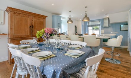 5 Bed in Trebetherick 8