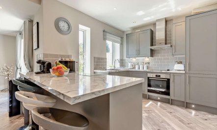 4 Bed in Torrington 8