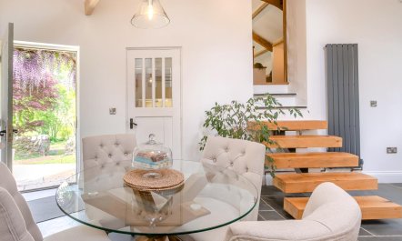 2 Bed in Kelly 8