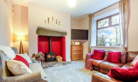 4 Bed in Nant Gwynant 1