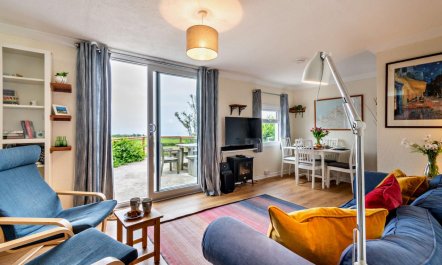 2 Bed in St. Dogmaels 2