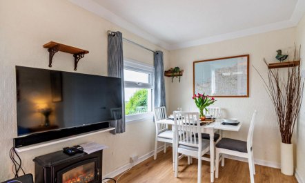 2 Bed in St. Dogmaels 8