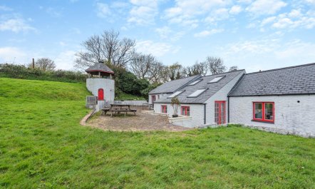 3 Bed in Freshwater East