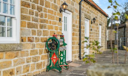 1 Bed in Stainsacre 7