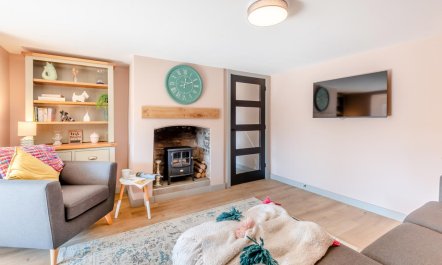 2 Bed in North Wootton 7