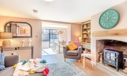 2 Bed in North Wootton