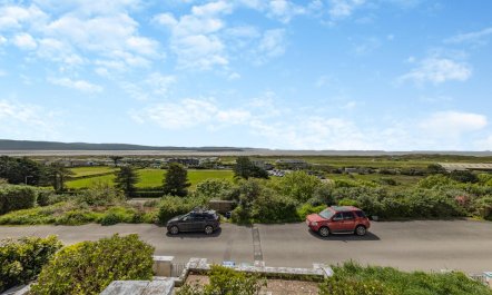 3 Bed in Aberdovey 9