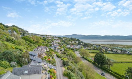 3 Bed in Aberdovey 4