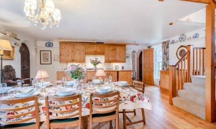 5 Bed in Morston 9