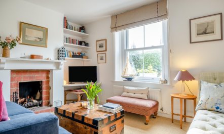 2 Bed in Freshwater 2