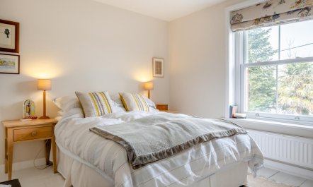 2 Bed in Freshwater 5