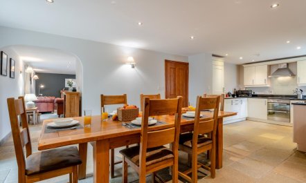 3 Bed in Crakehall 3