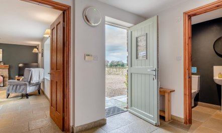 3 Bed in Crakehall 6