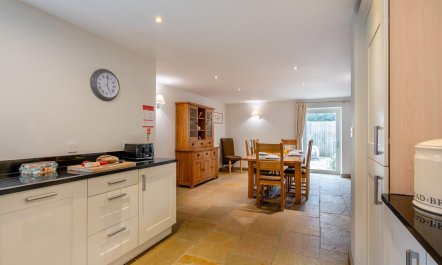 3 Bed in Crakehall 8