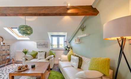 2 Bed in Horns Cross 8