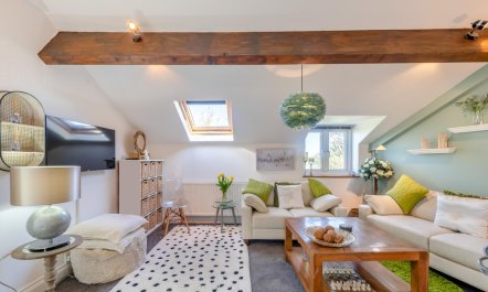 2 Bed in Horns Cross 6