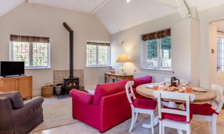 1 Bed in East Anstey 4