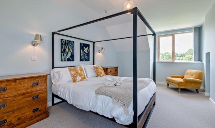 3 Bed in Chapmanslade 1