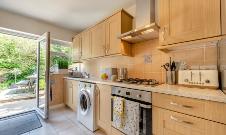 2 Bed in Broad Haven 7